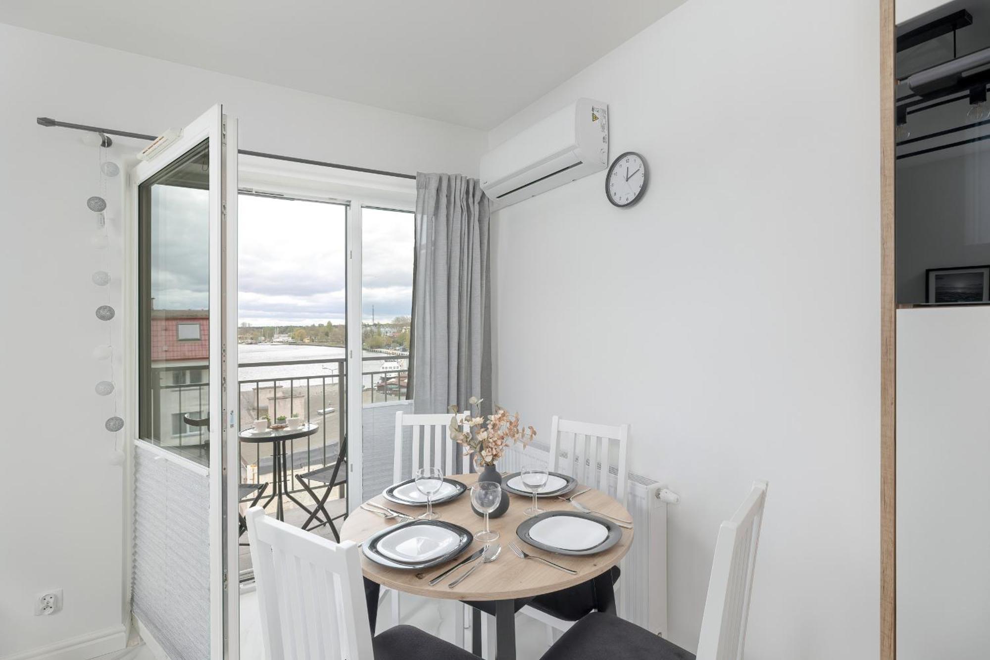 Plac Slowianski Apartments With Balcony Swinoujscie Center By Noclegi Renters Exteriér fotografie